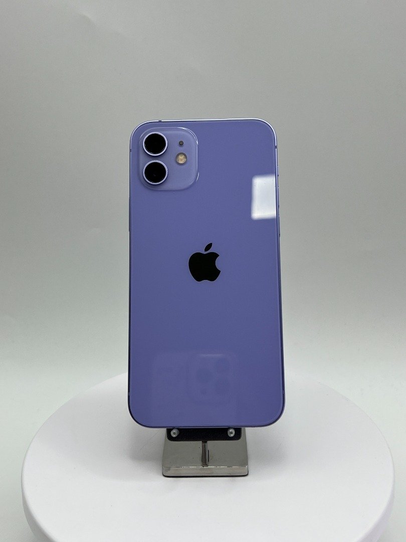 iPhone 12