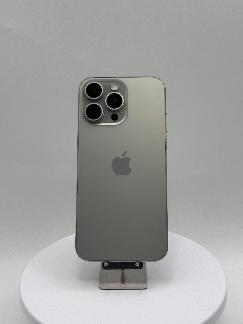 iPhone 15 Pro Max