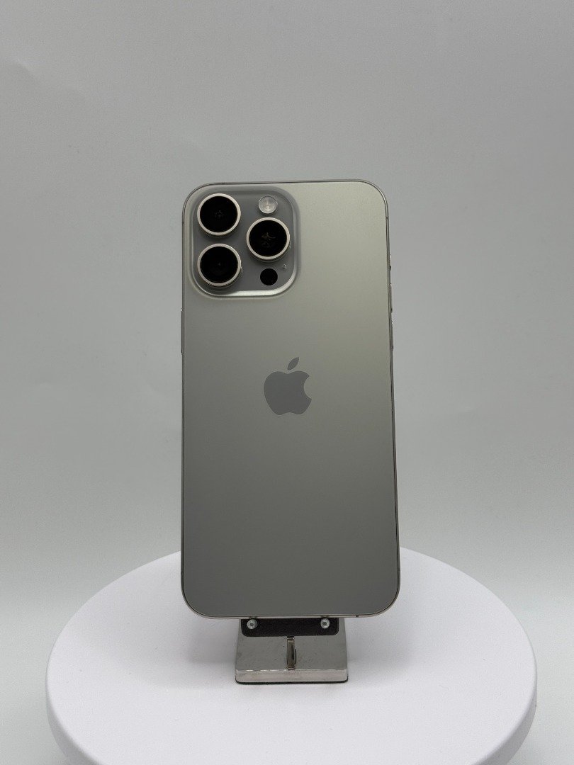 iPhone 15 Pro Max