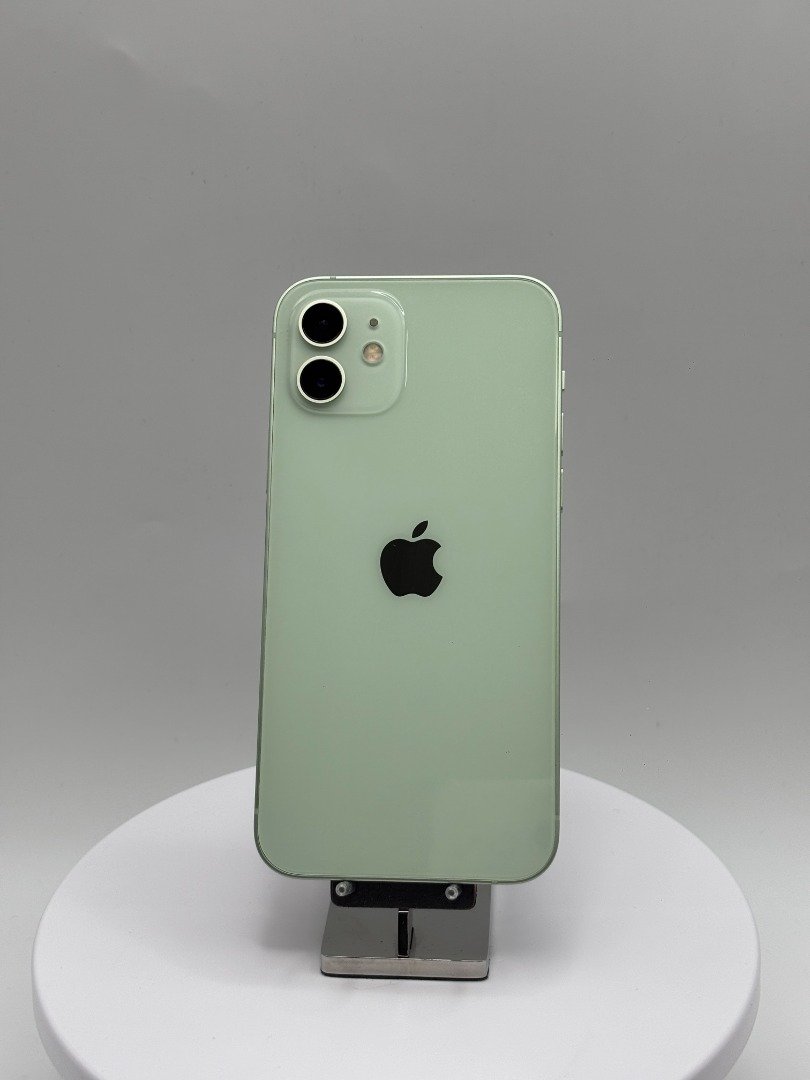 iPhone 12