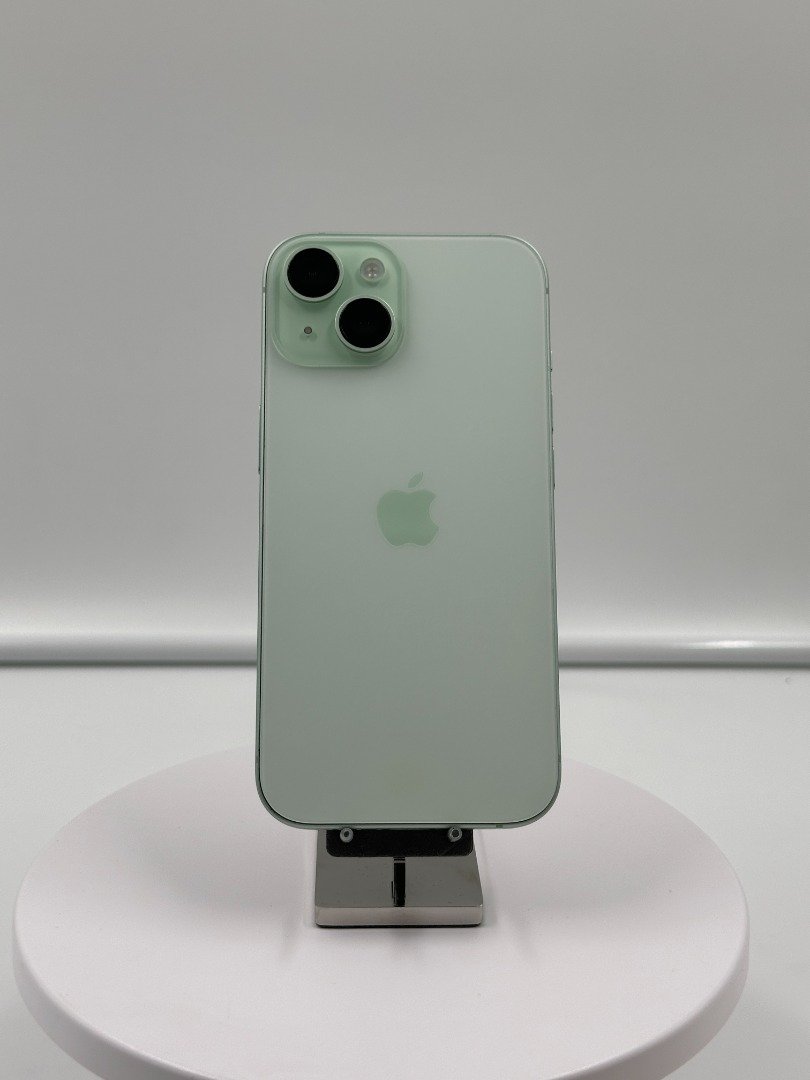 iPhone 15