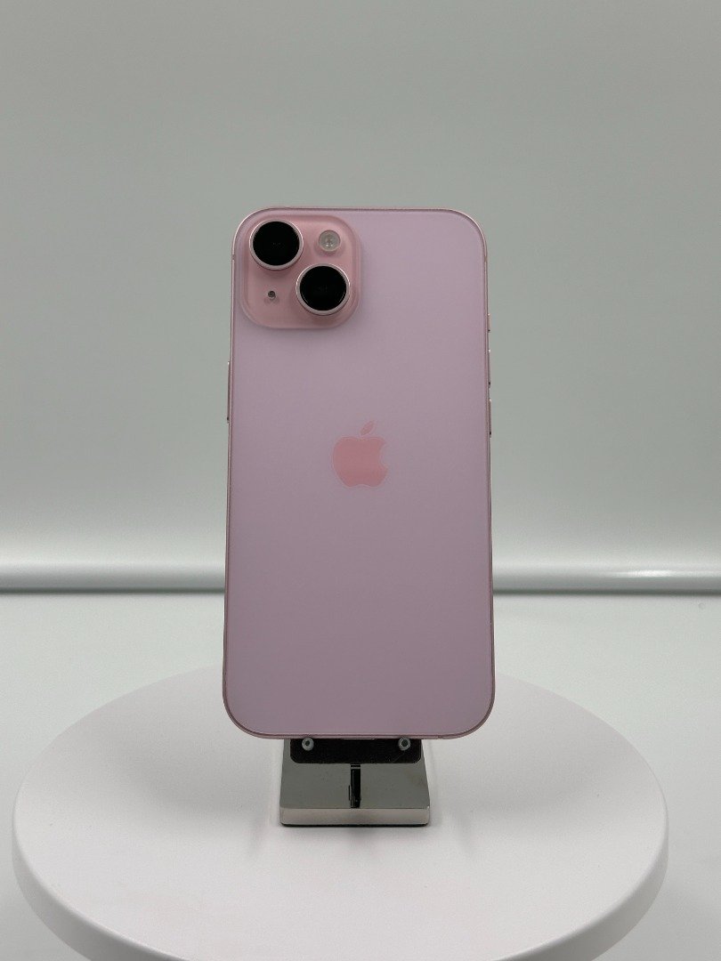 iPhone 15