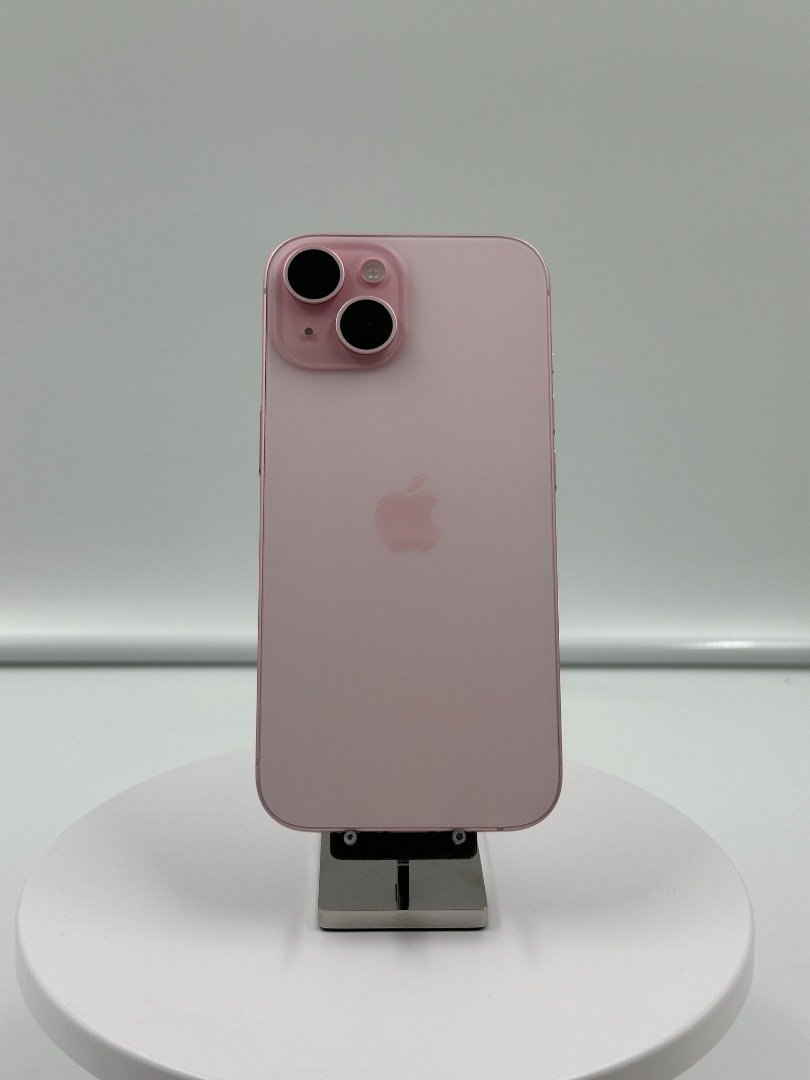 iPhone 15