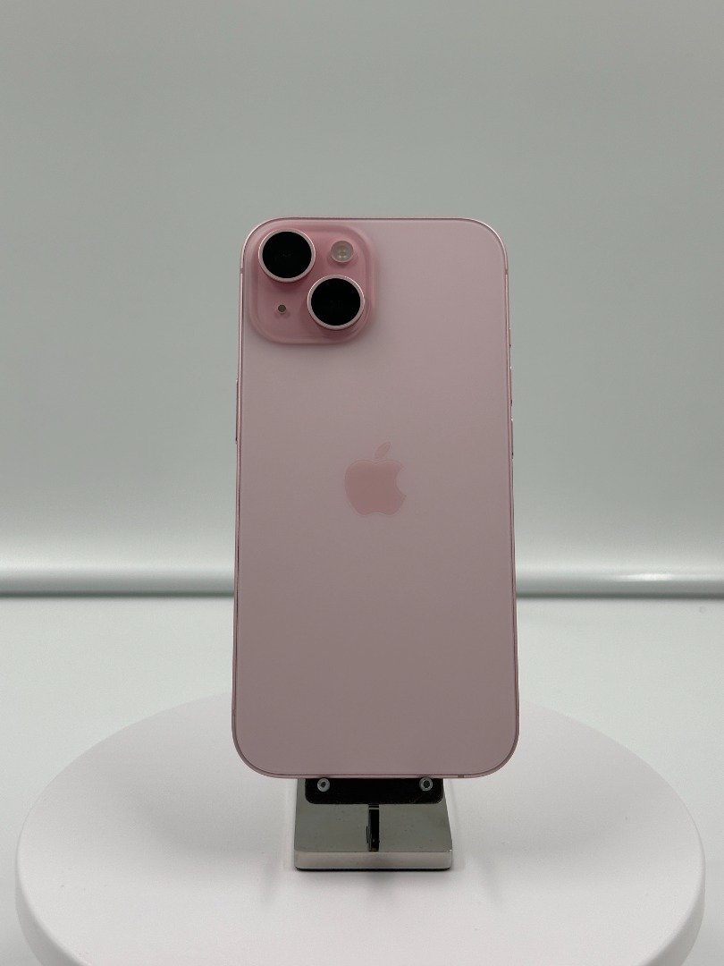 iPhone 15