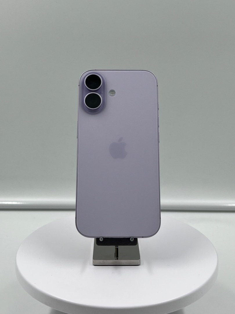 iPhone 17