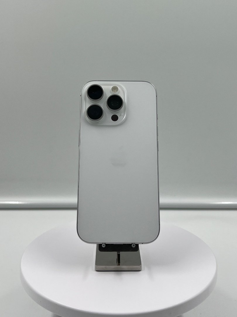 iPhone 16 Pro