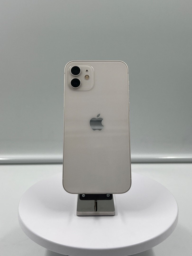 iPhone 12
