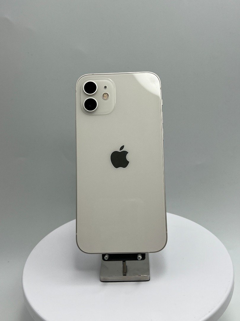 iPhone 12