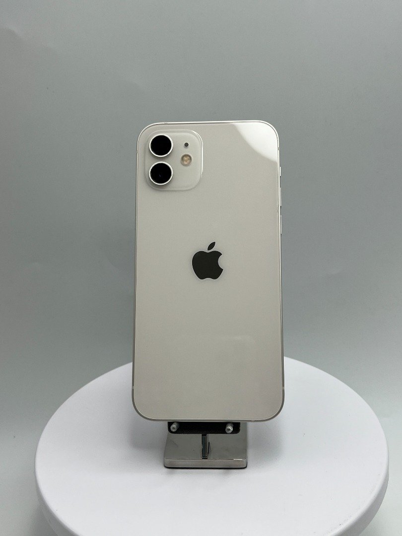 iPhone 12