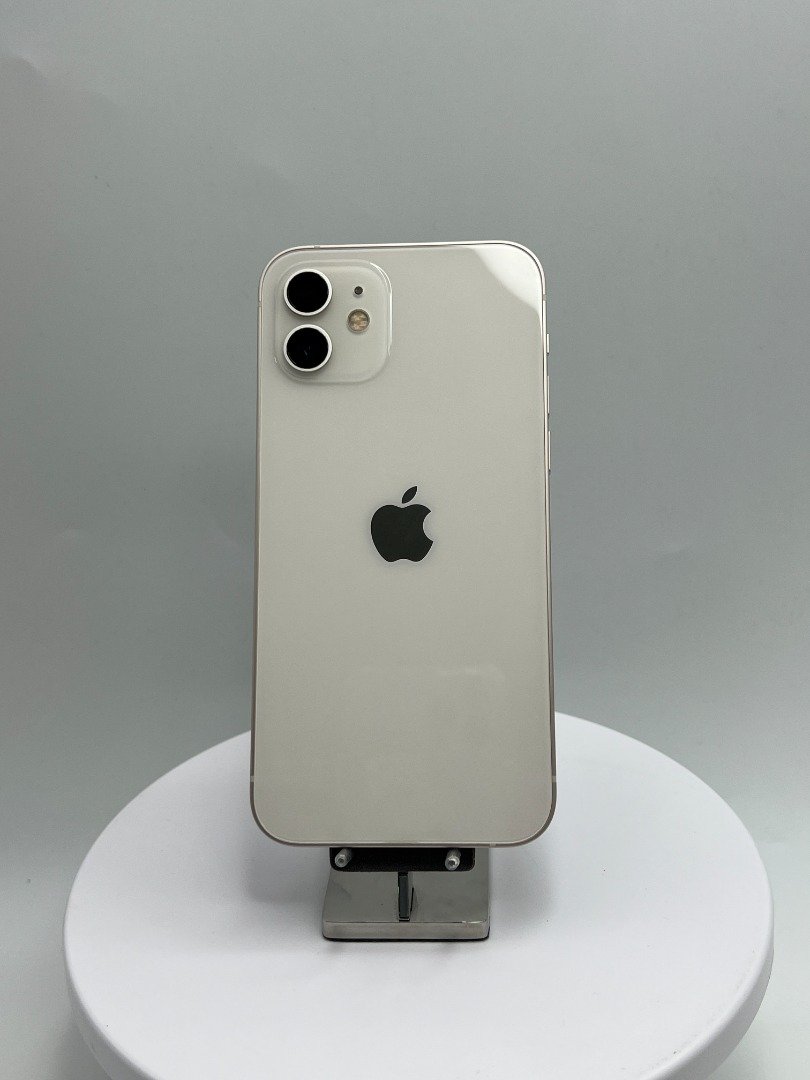 iPhone 12