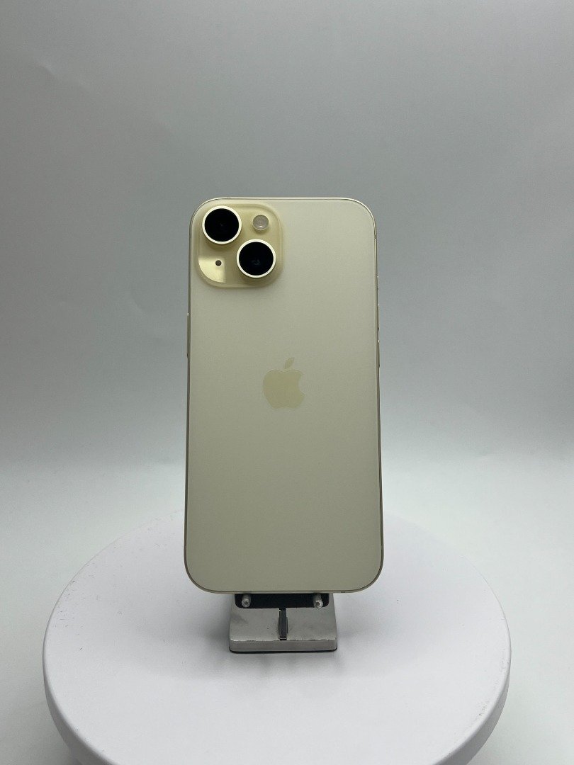 iPhone 15