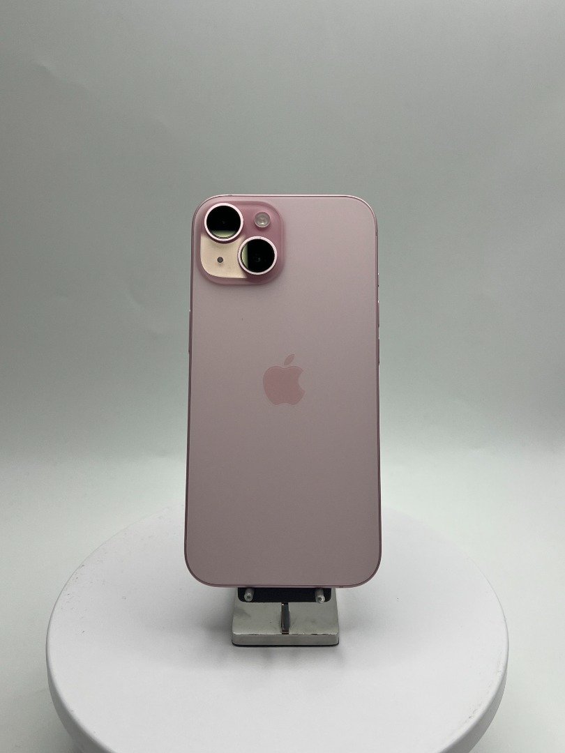 iPhone 15