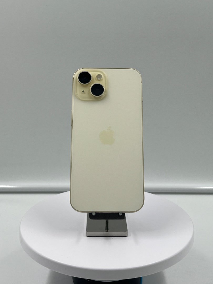iPhone 15