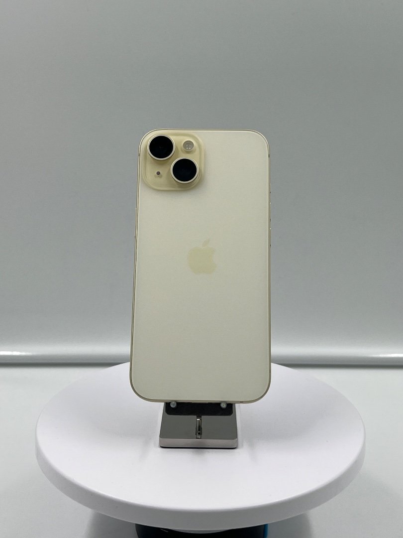 iPhone 15