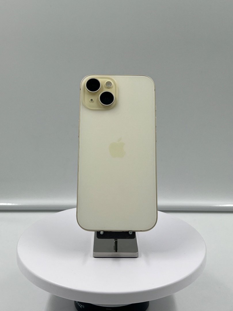 iPhone 15