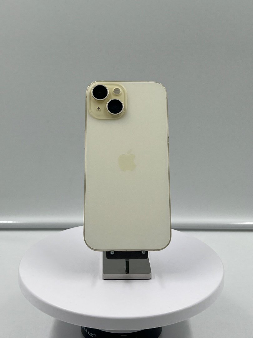 iPhone 15