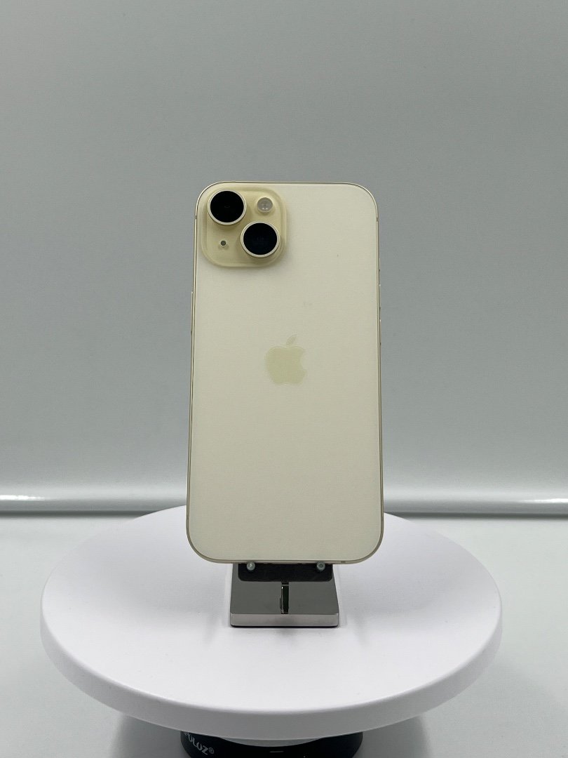 iPhone 15