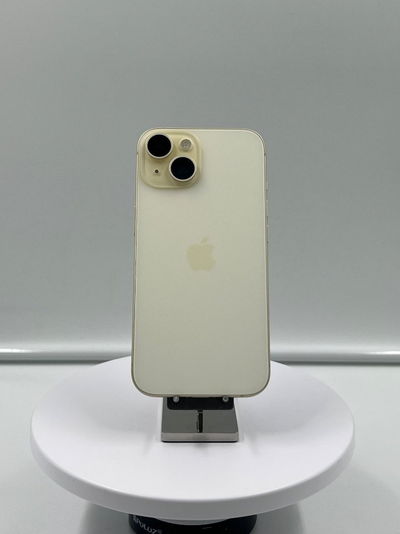 iPhone 15