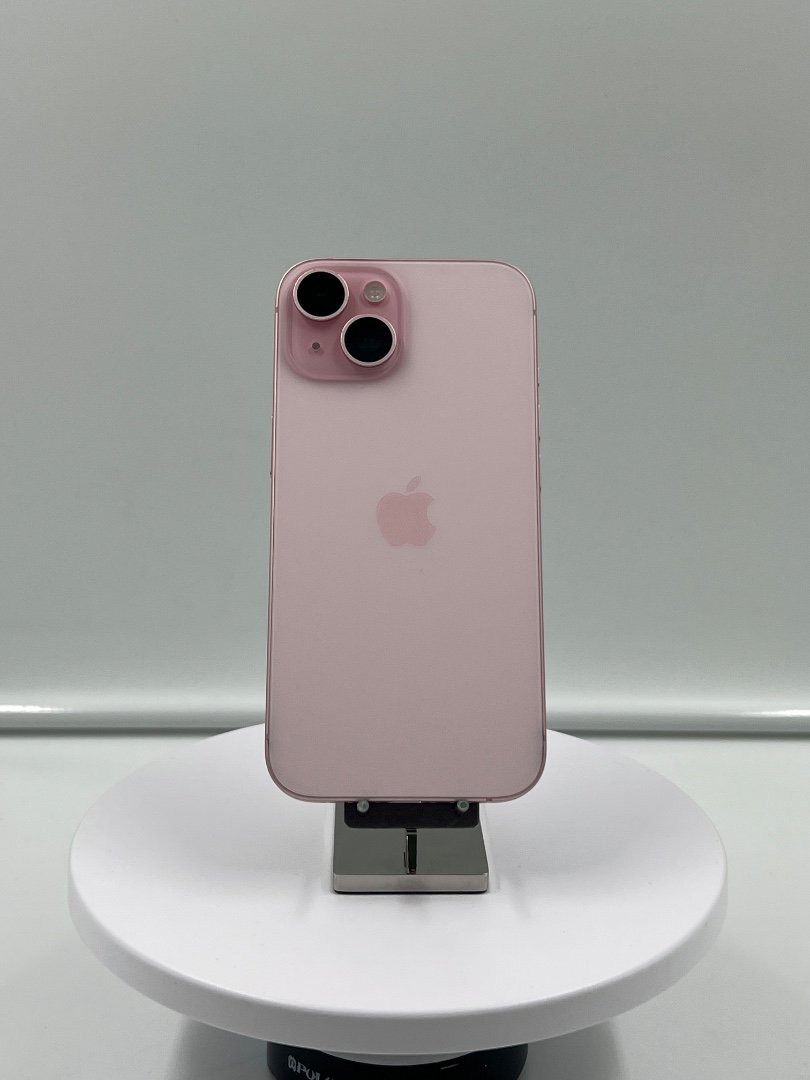 iPhone 15