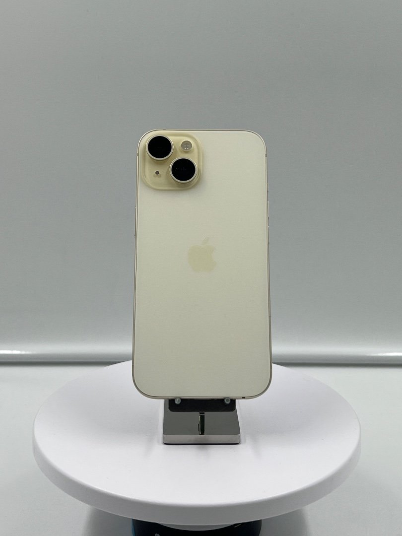 iPhone 15