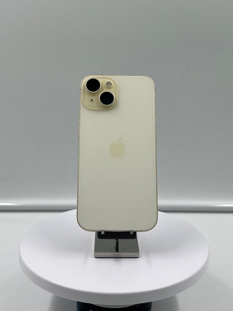 iPhone 15