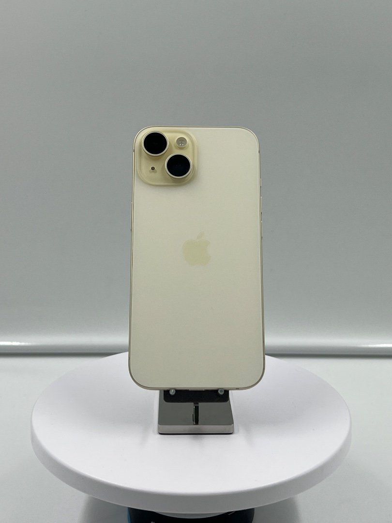iPhone 15