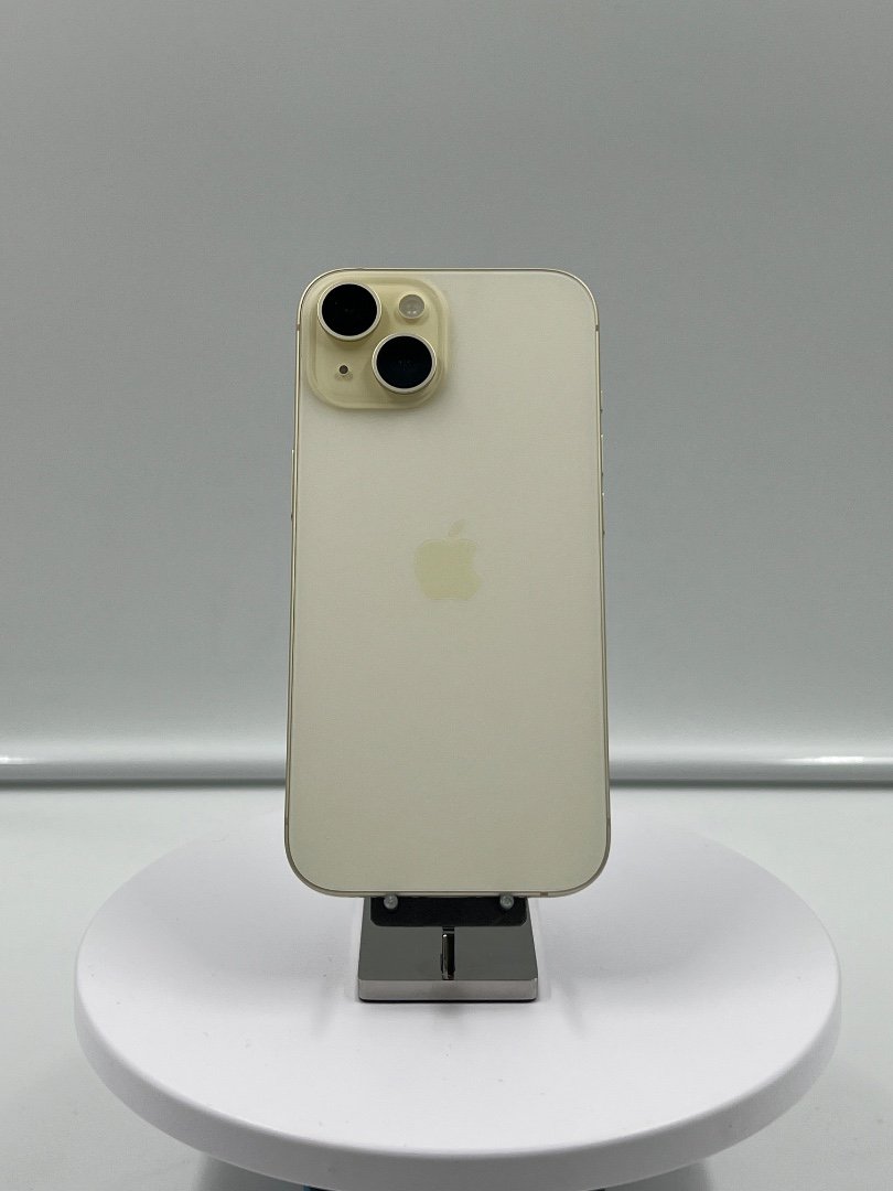 iPhone 15