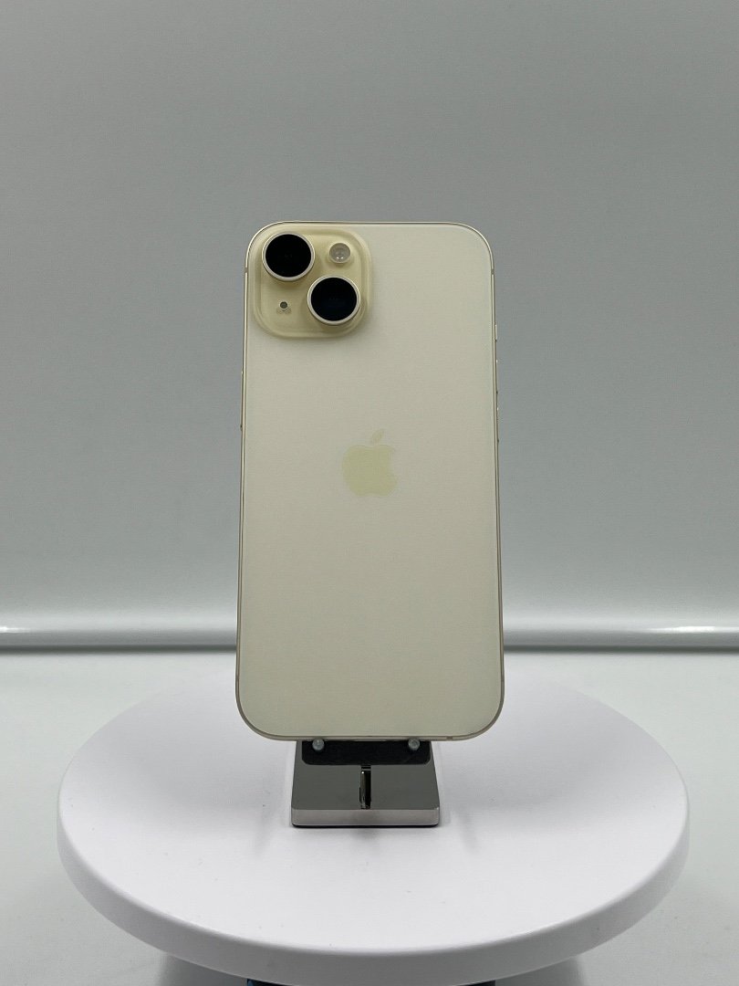 iPhone 15