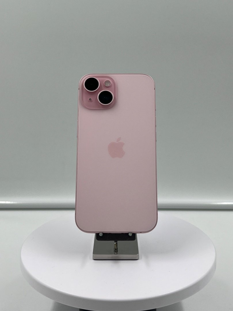 iPhone 15