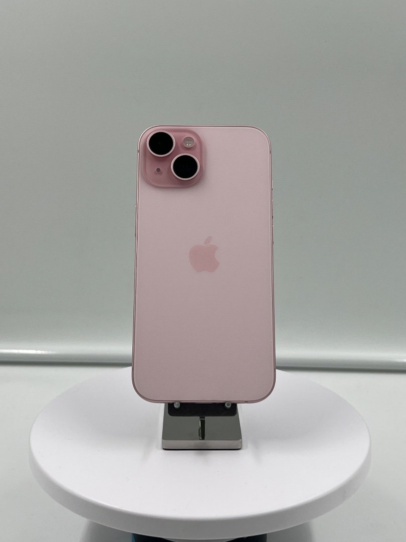 iPhone 15
