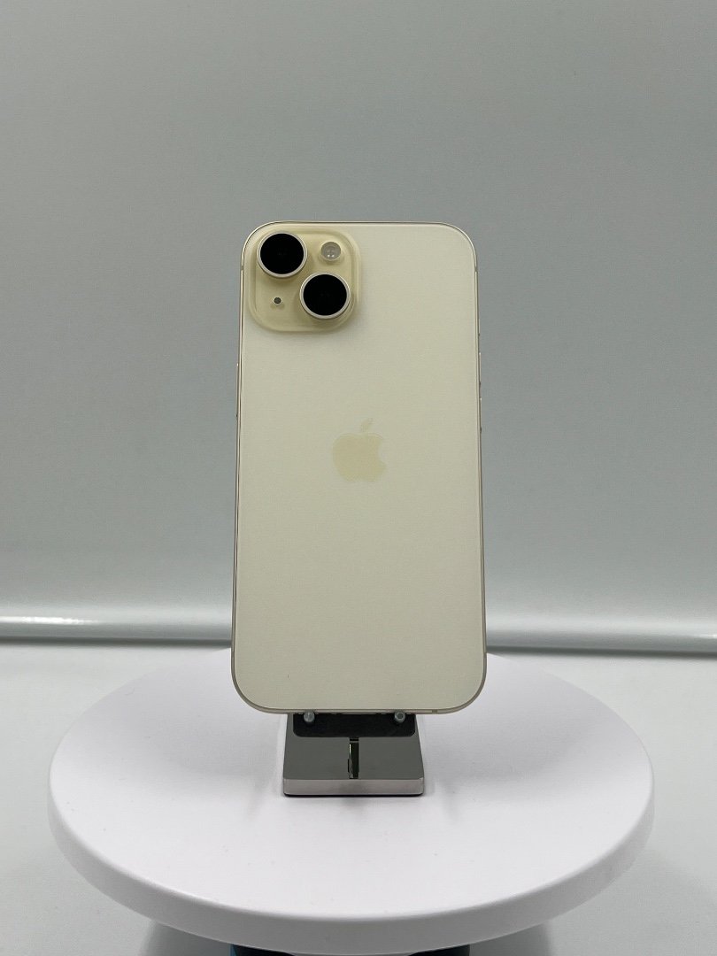 iPhone 15