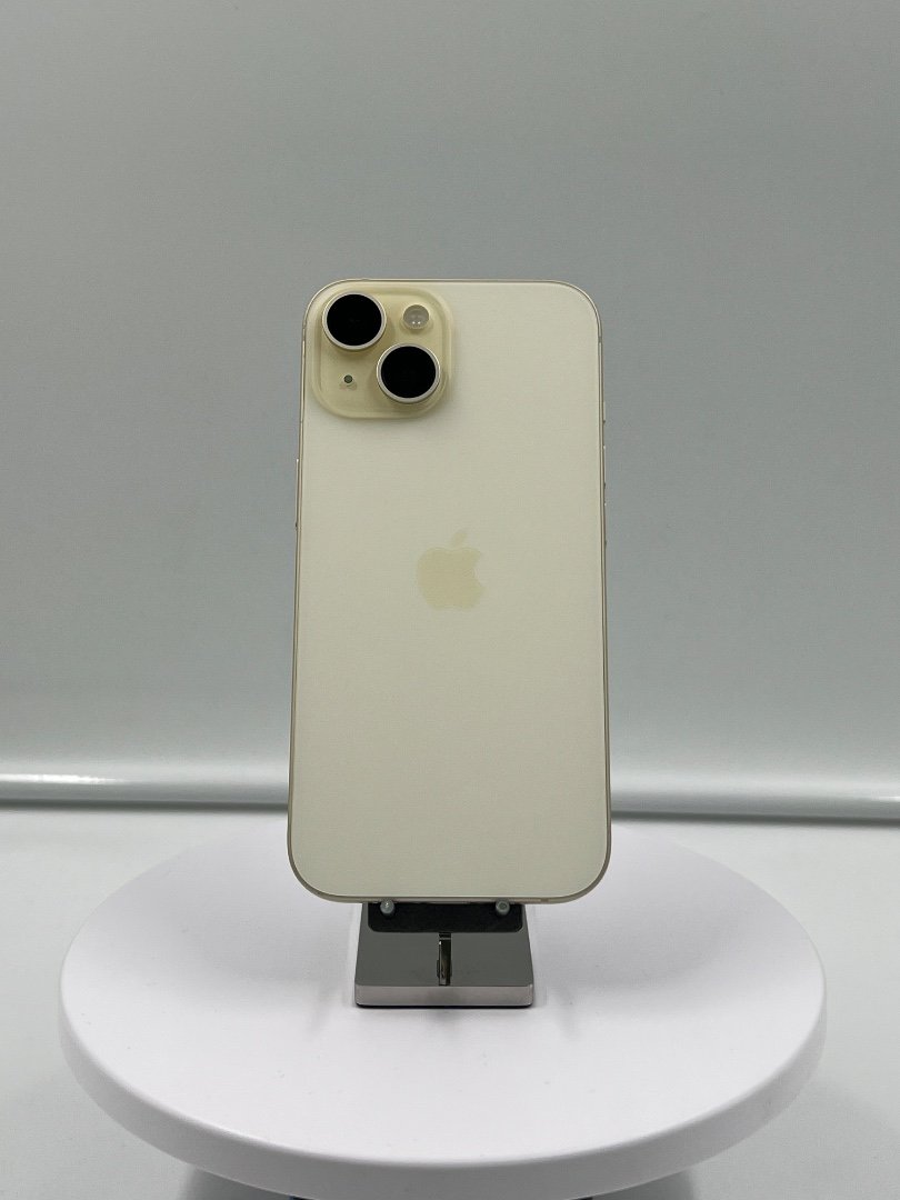 iPhone 15
