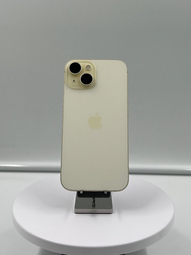 iPhone 15