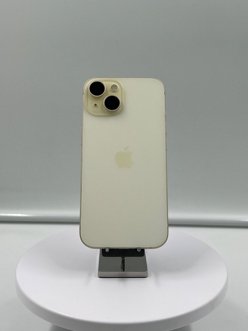 iPhone 15