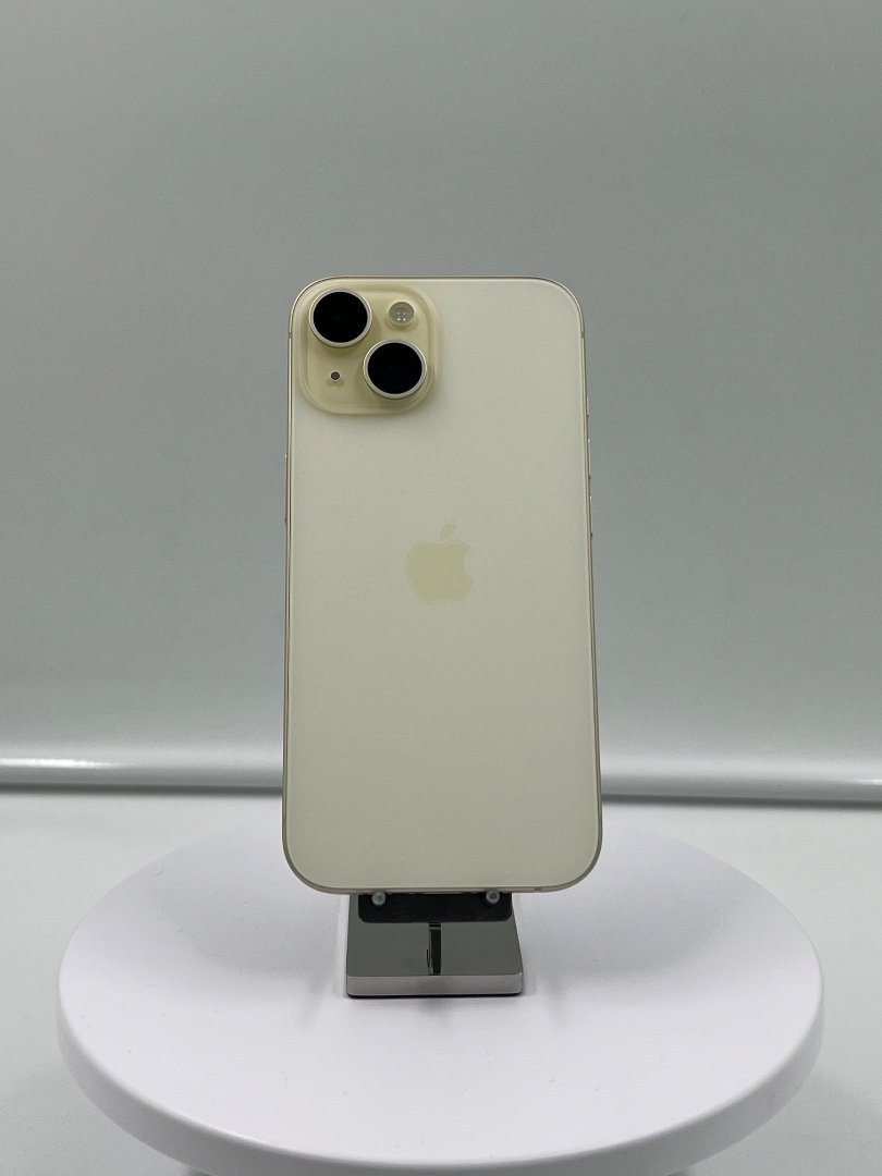 iPhone 15