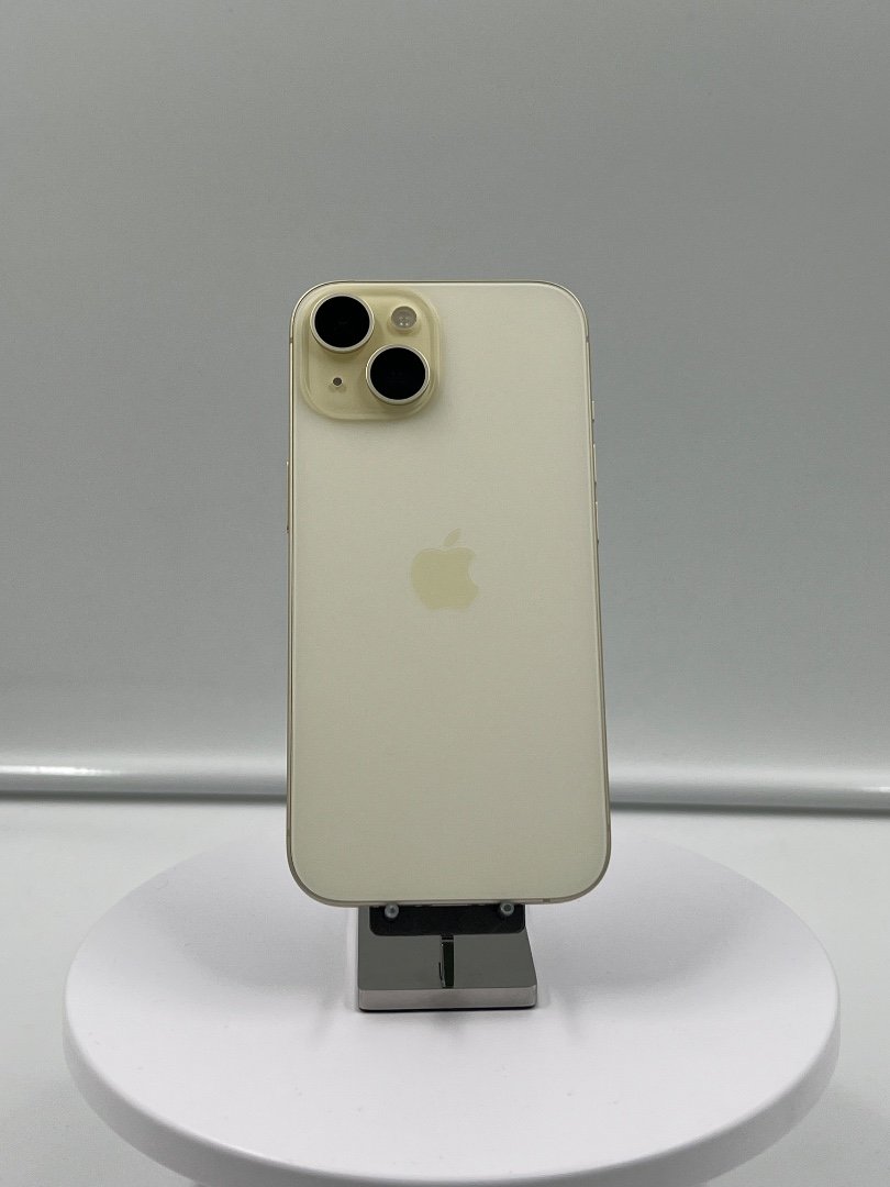 iPhone 15