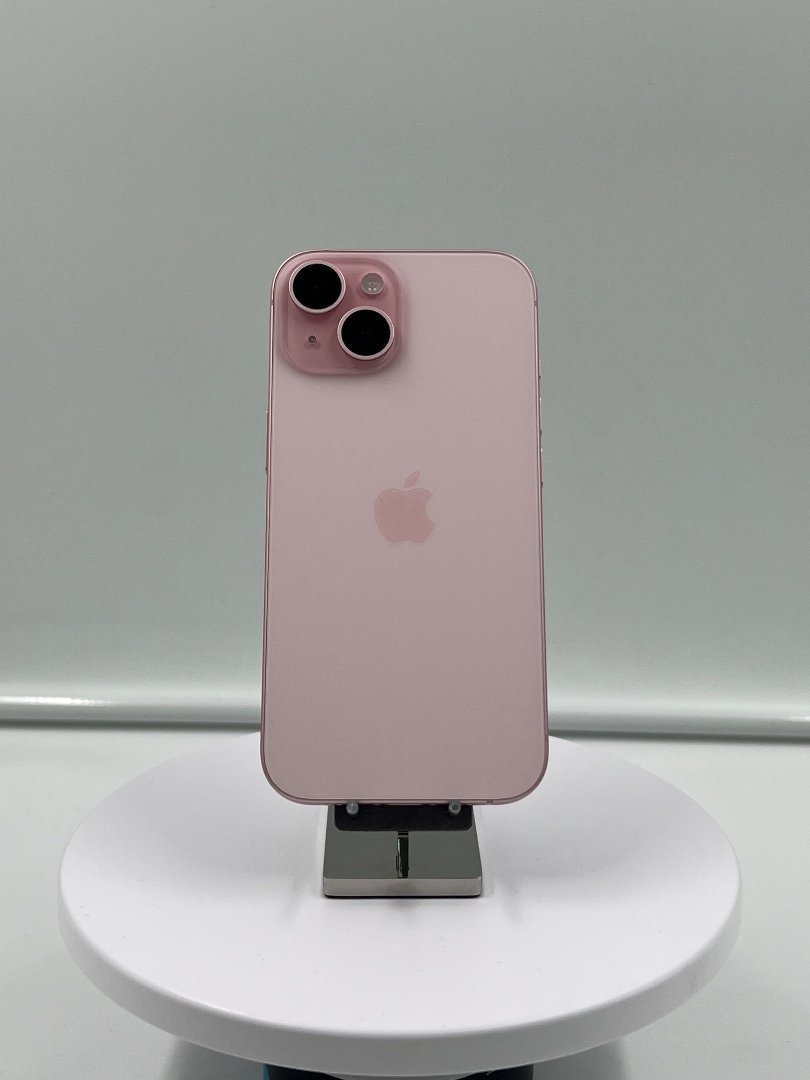 iPhone 15