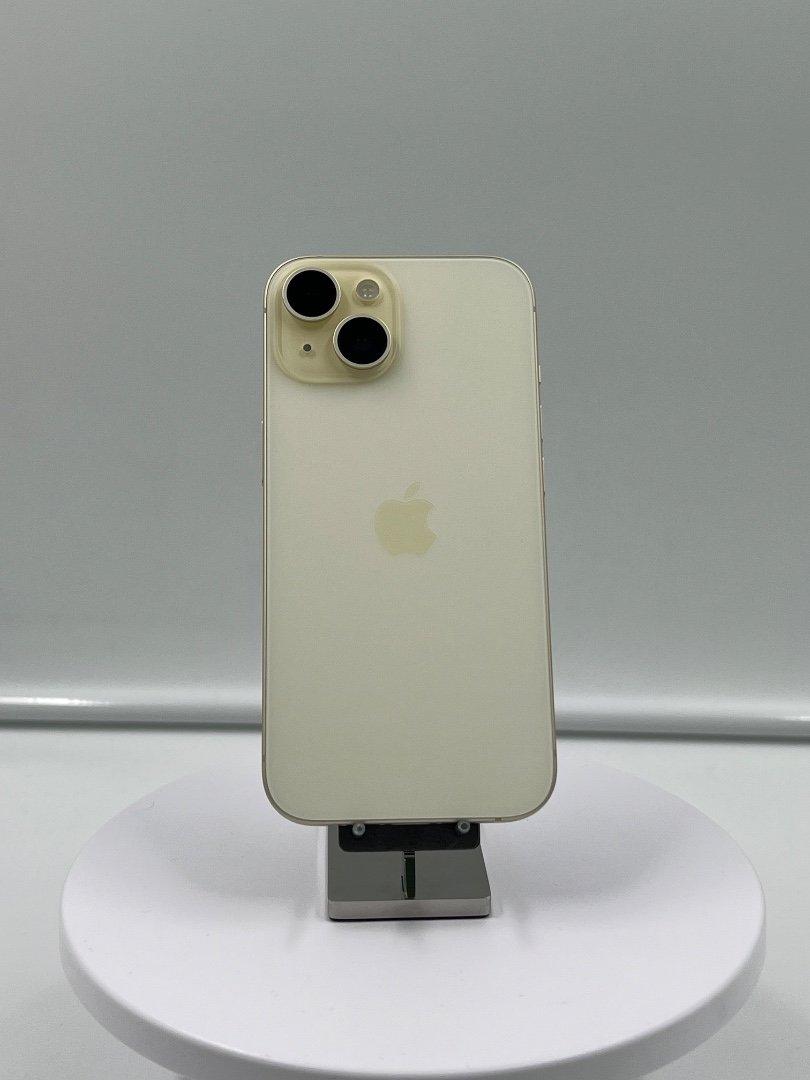 iPhone 15