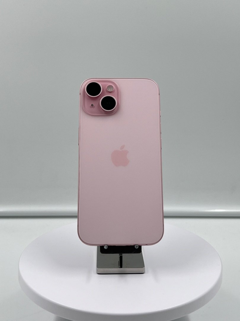 iPhone 15