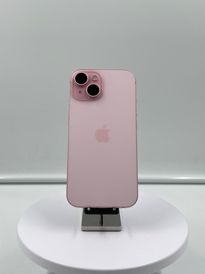 iPhone 15
