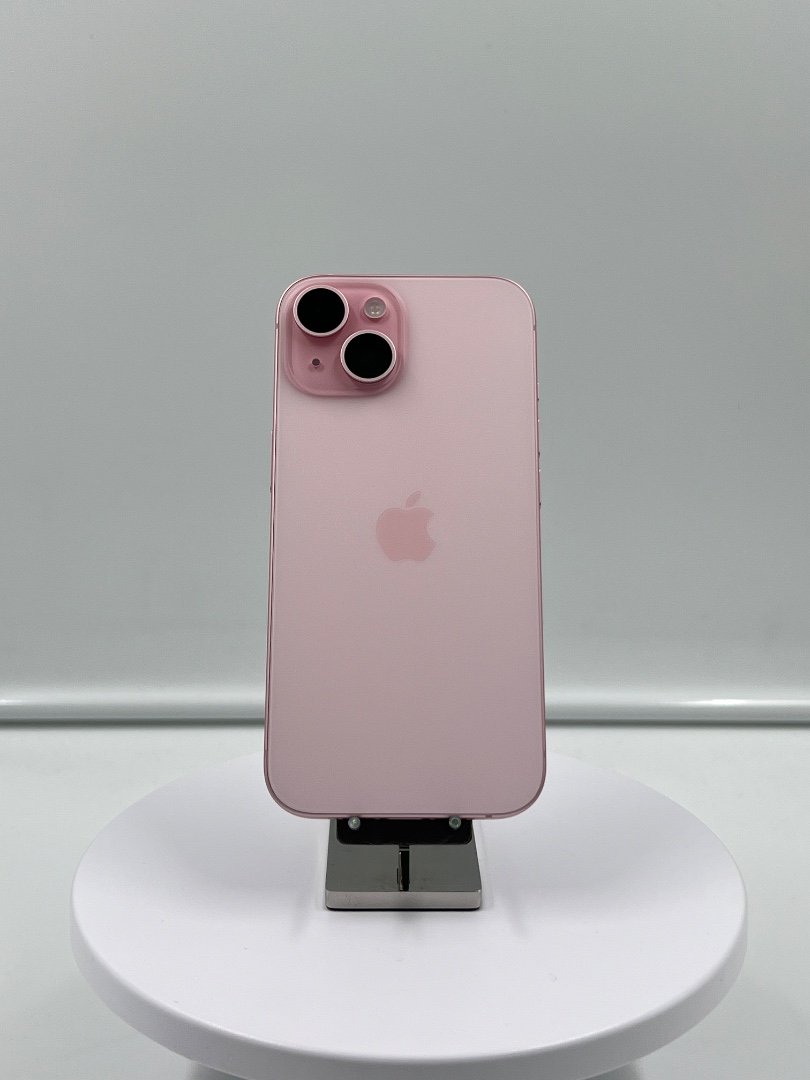 iPhone 15
