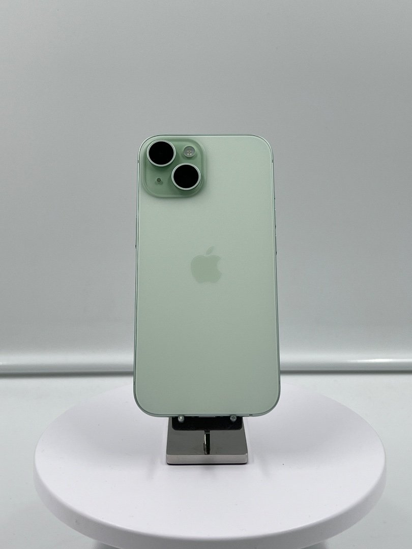 iPhone 15