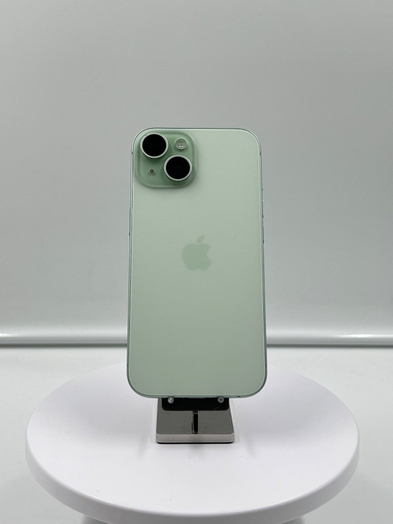 iPhone 15