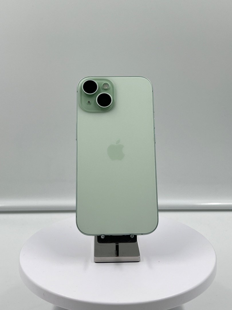 iPhone 15
