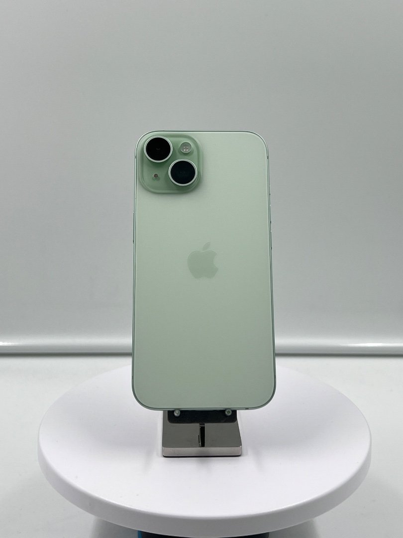 iPhone 15