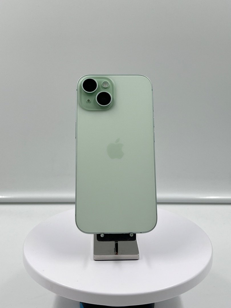 iPhone 15