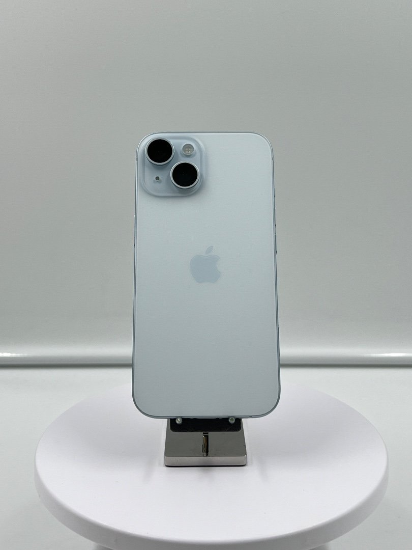 iPhone 15