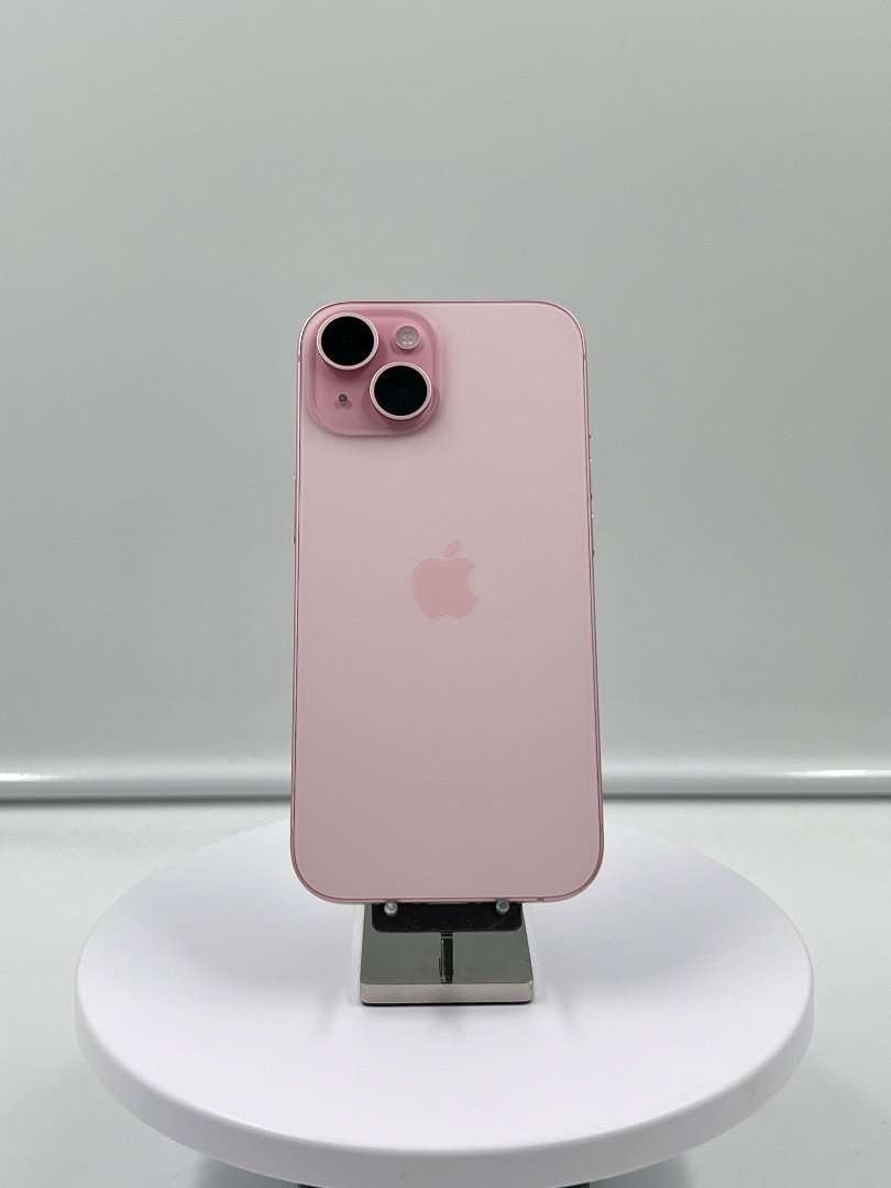 iPhone 15