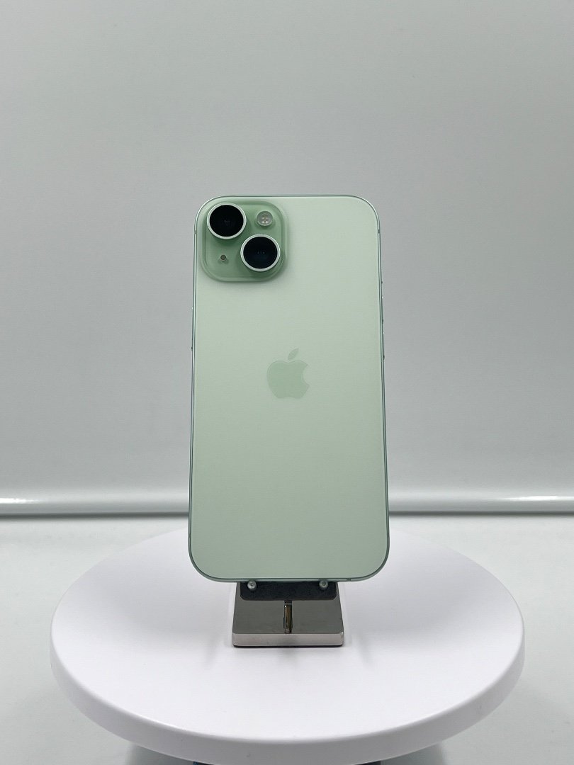 iPhone 15