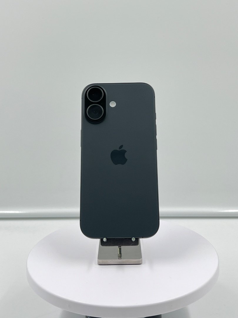 iPhone 17